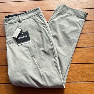 NWT Eddie Bauer Travex Flexion pants size 8